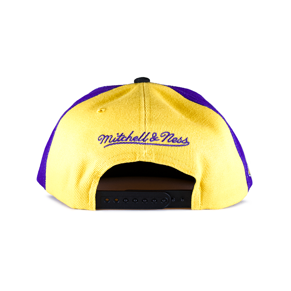 Mitchell & Ness Los Angeles Lakers Snapback - Yellow/Black/Purple Two Panel