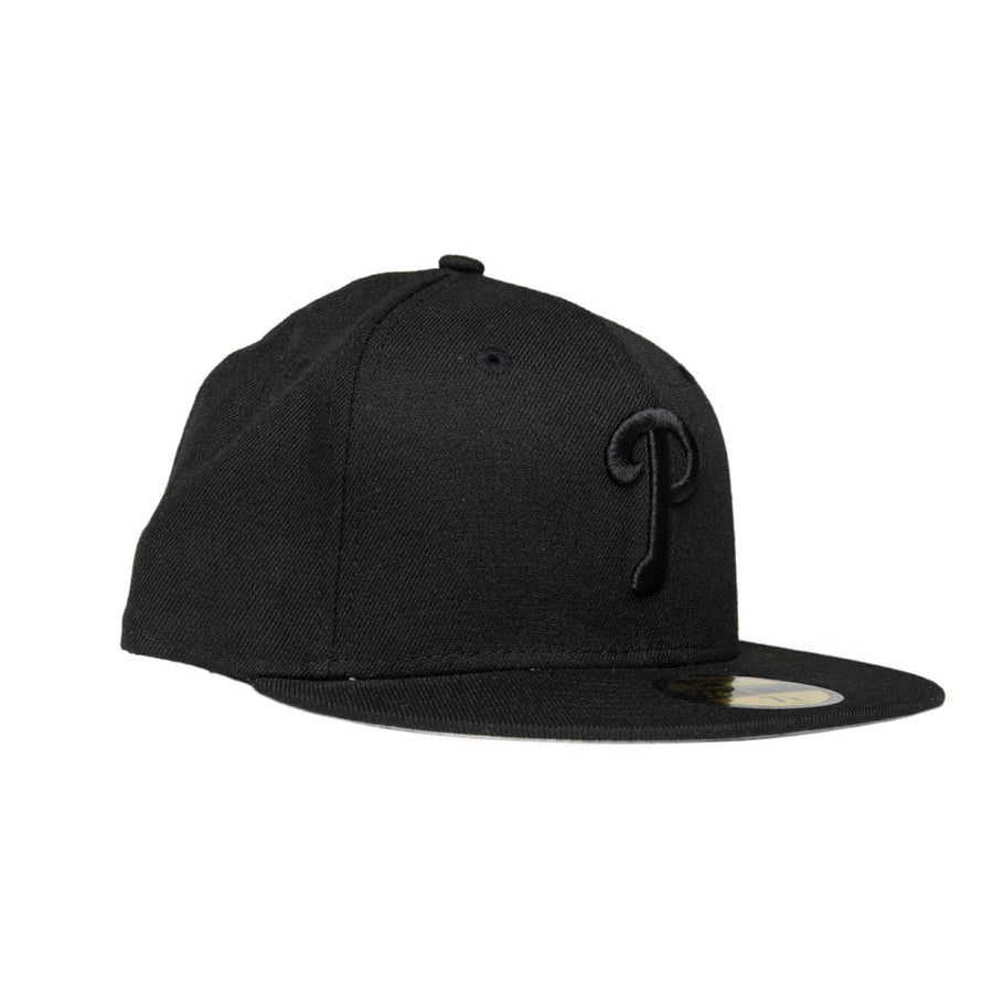 New Era Philadelphia Phillies 59Fifty Fitted - All Black / Grey UV