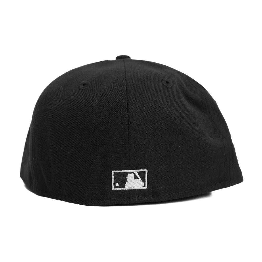New Era 59Fifty Fitted Cap: Cleveland Indians [Essentials]