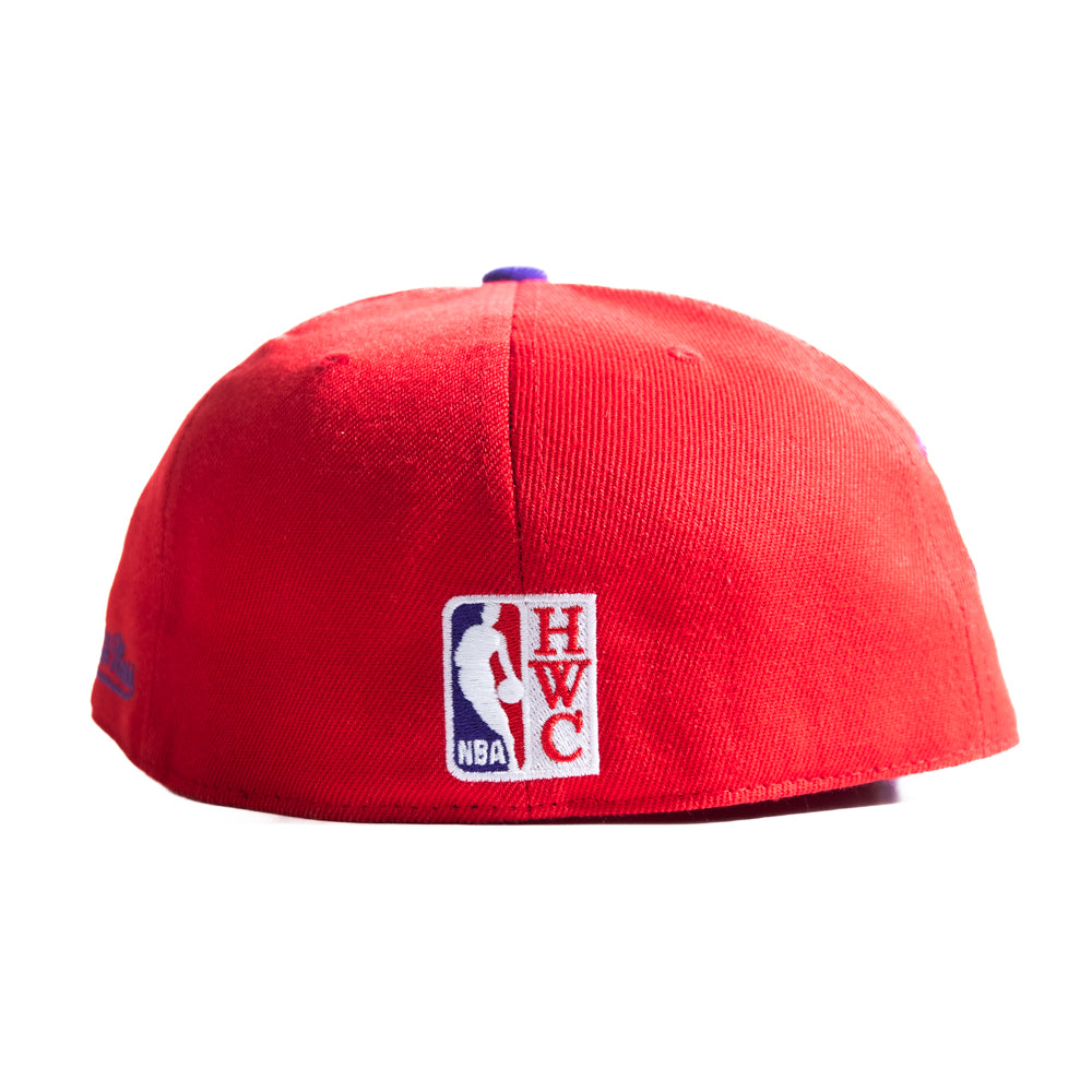 Mitchell & Ness Fitted Cap: Toronto Raptors [Team Side HWC]