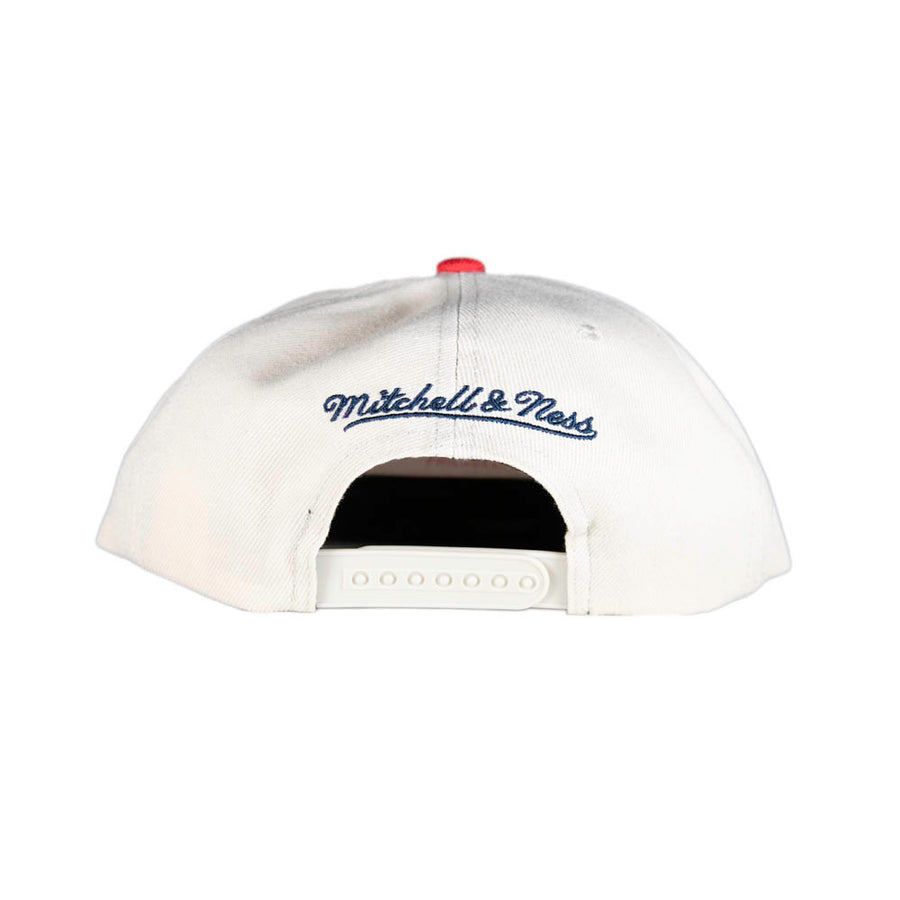 Mitchell & Ness New Orleans Pelicans Snapback - Cream / Red