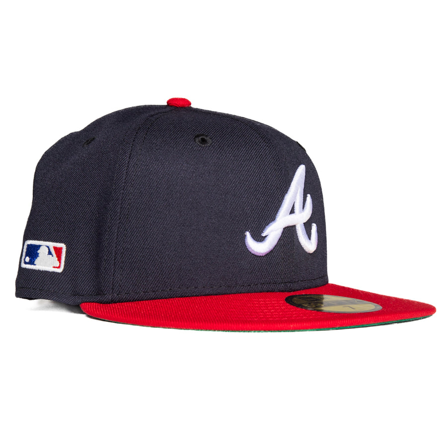 New Era Atlanta Braves 59Fifty Fitted - Side Batty