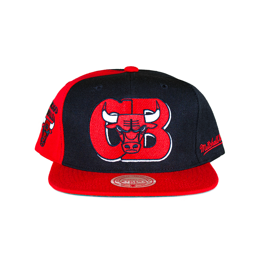 Mitchell & Ness "CB" Chicago Bulls Snapback - Black/Red One Panel