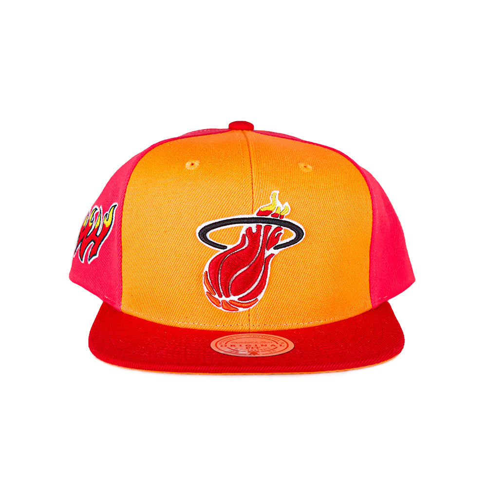 Mitchell & Ness Miami Heat Snapback - Orange/Pink/Red Two Panel