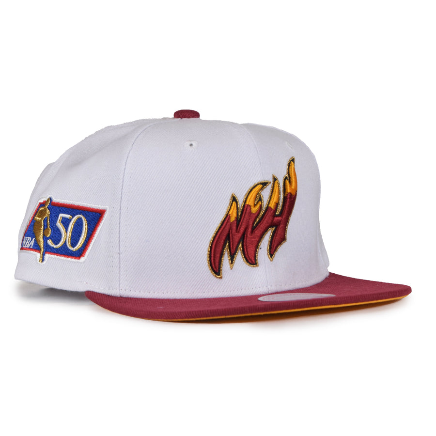 Mitchell & Ness Miami Heat 2Tone Snapback - White/Red "50 Patch"