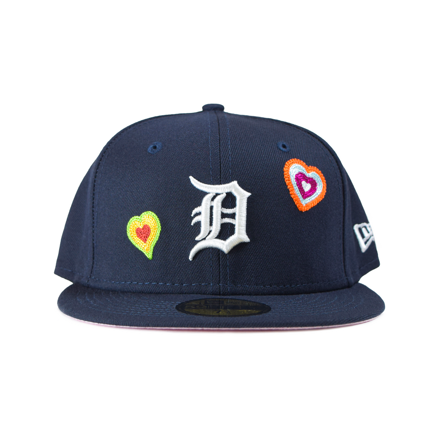 New Era Detroit Tigers “Hearts” 59Fifty Fitted - Navy Blue