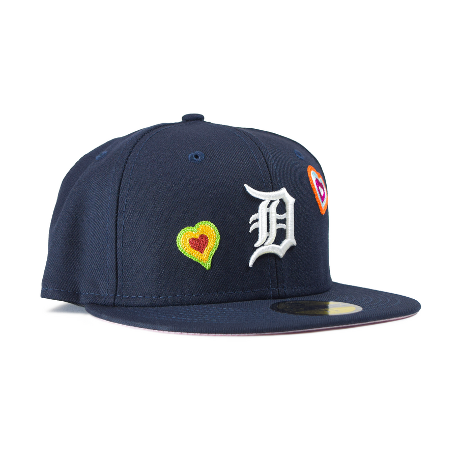 New Era Detroit Tigers “Hearts” 59Fifty Fitted - Navy Blue