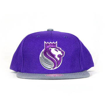 Mitchell & Ness 2Tone Basic Sacramento Kings Snapback - Purple/Grey