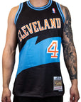 Mitchell & Ness: Hardwood Classic NBA Cleveland Cavaliers Jersey (Shawn Kemp)