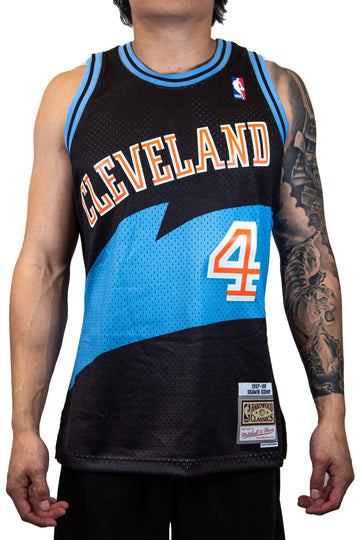 Mitchell & Ness: Hardwood Classic NBA Cleveland Cavaliers Jersey (Shawn Kemp)