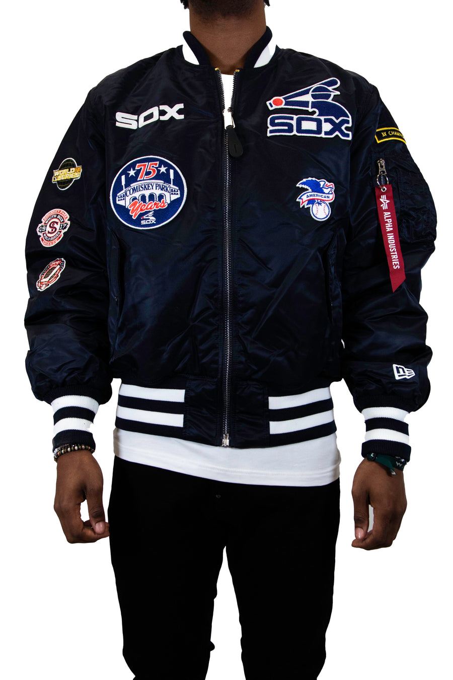 New Era: Alpha Industries New Era MA-1 Bomber Jacket Chicago White Sox Throwback- Navy